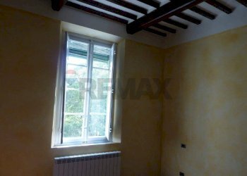 Stanza vuota - Casa semi indipendente via di nozzano
 
244, Lucca - foto 16