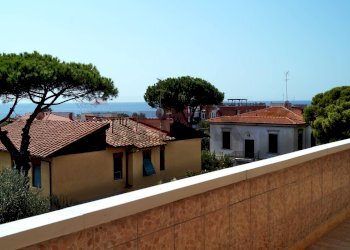 Balcone - Apartment Livorno - photo 13