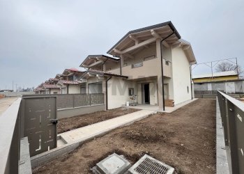 Casa all\'aperto - Quadrilocale via caduti di nassiriya
 
snc, Bagnolo Mella - foto 4