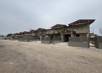 Edificio all\'aperto - Quadrilocale via caduti di nassiriya
 
snc, Bagnolo Mella - foto 12