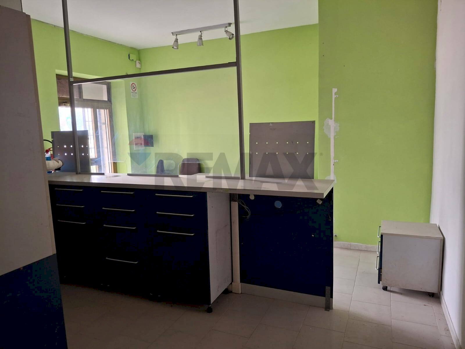 Cucina - Laboratory viale Tevere
 
14, Frosinone - photo 1