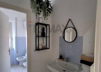 Bagno - Office via Maria
 
65, Frosinone - photo 11