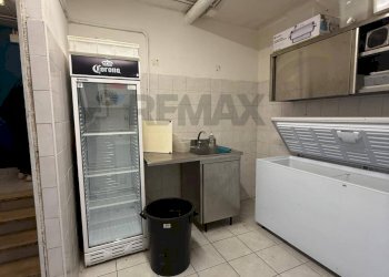 Cucina - Commercial Activity via Guido Reni
 
30/A, Roma - photo 13