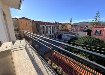 Foto 8 - Bilocale Via Cristoforo Colombo
 
31, Diano Marina - foto 8