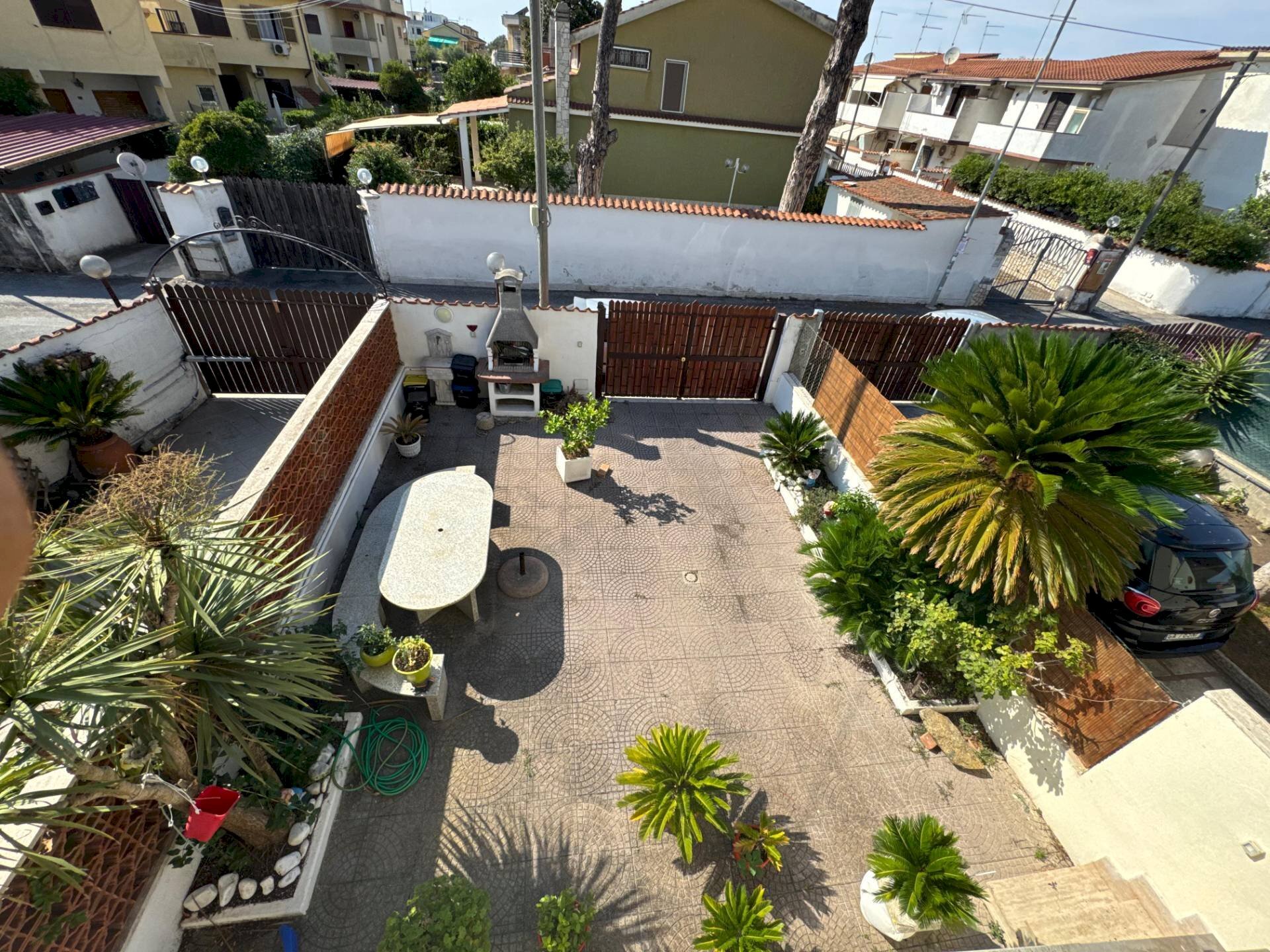 Foto 2 - Three-room apartment via lago di como
14, Pomezia - photo 2