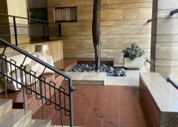 Interno palazzo - Trilocale corso Monte Cucco, 60, Torino (zona Pozzo Strada) - foto 5