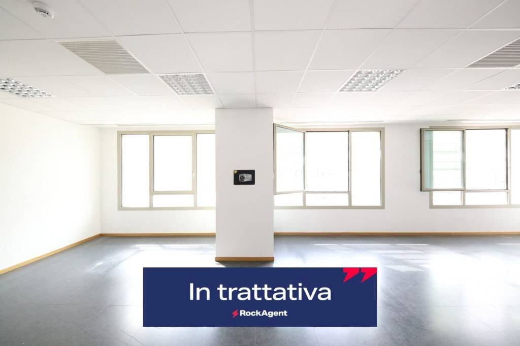 Ufficio via Enrico Albareto, 21, Genova (zona Sestri Ponente) - foto 1