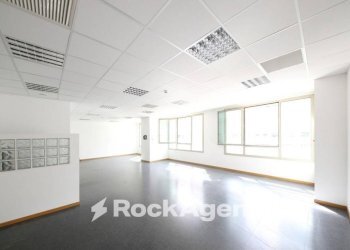 Ufficio via Enrico Albareto, 21, Genova (zona Sestri Ponente) - foto 5