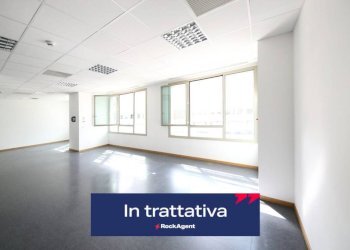 Ufficio via Enrico Albareto, 21, Genova (zona Sestri Ponente) - foto 2