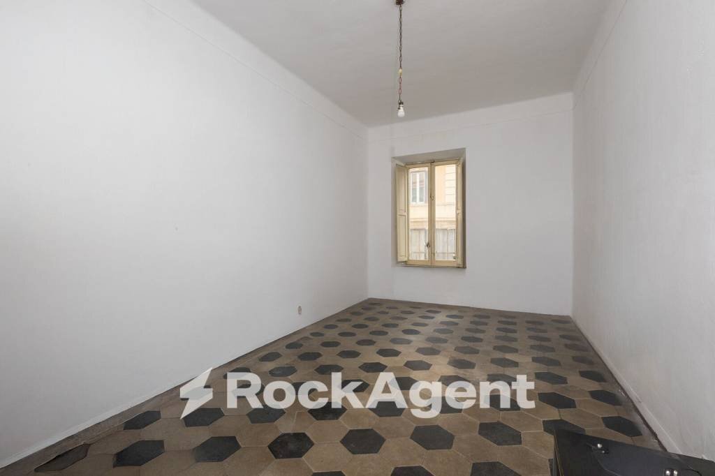 Camera da letto - Trilocale via Alessandria, 199, Roma - foto 3