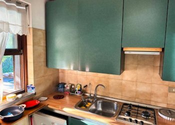 Cucina - Villa a Schiera viale Roma, 383, Massa - foto 10