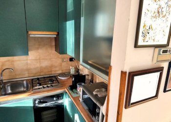 Cucina - Villa a Schiera viale Roma, 383, Massa - foto 11