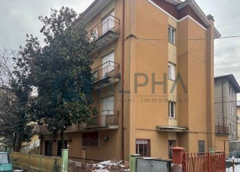 Facciata - Stabile - Palazzo via Antonio Gramsci, Castrocaro Terme e Terra del Sole - foto 2