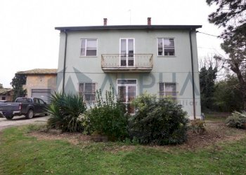 Facciata - Rustico via Aurelio Ravaioli, Ravenna (zona Sant'Alberto) - foto 2