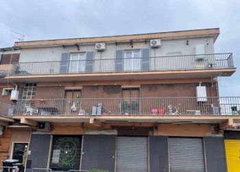 Facciata - Bilocale via Carlo Casini, frazione Dragona, Roma - foto 2