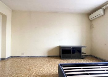 Camera da letto - Bilocale via Carlo Casini, frazione Dragona, Roma - foto 12