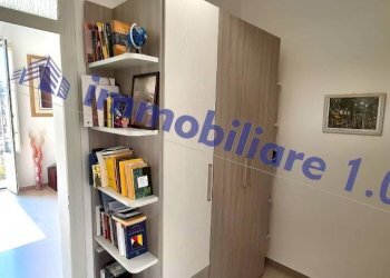 Corridoio - Three-room apartment via Carlo Botta, 1, Palermo - photo 12