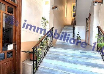 Interno palazzo - Three-room apartment via Carlo Botta, 1, Palermo - photo 20
