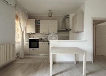 Trilocale Via Umberto I, Bussero - foto 1