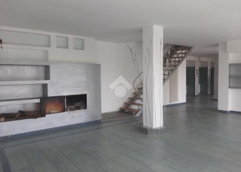 Villa Via Cesare Battisti, Villa San Secondo - photo 4
