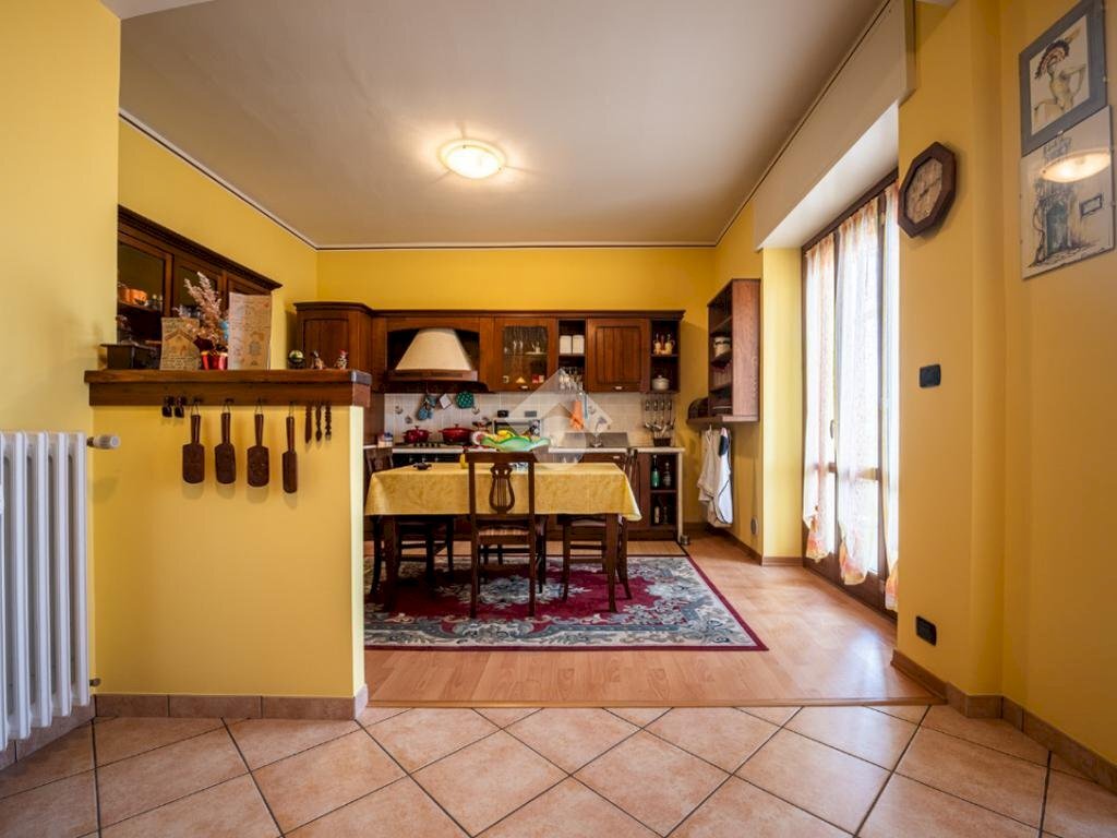 Three-room apartment Via Savigliano, Costigliole Saluzzo - photo 2