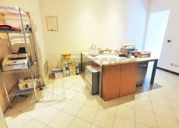 ufficio attuale - Casa indipendente via Mazzini 134, Viareggio - foto 6