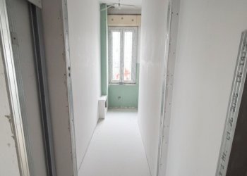 Gemini_Generated_Image_rtm2eyrtm2eyrtm2.png - Locale Commerciale Via XXIV Maggio 25, Fornovo di Taro - foto 20