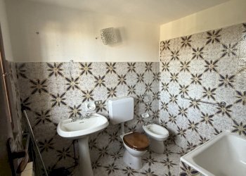 IMG_0588.JPG - Quadrilocale Via Manzoni 1, Arona - foto 22