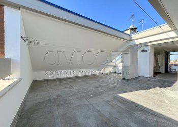 Terrazza condominiale - Appartamento Via Amba Aradam, Venezia (zona Mestre) - foto 6