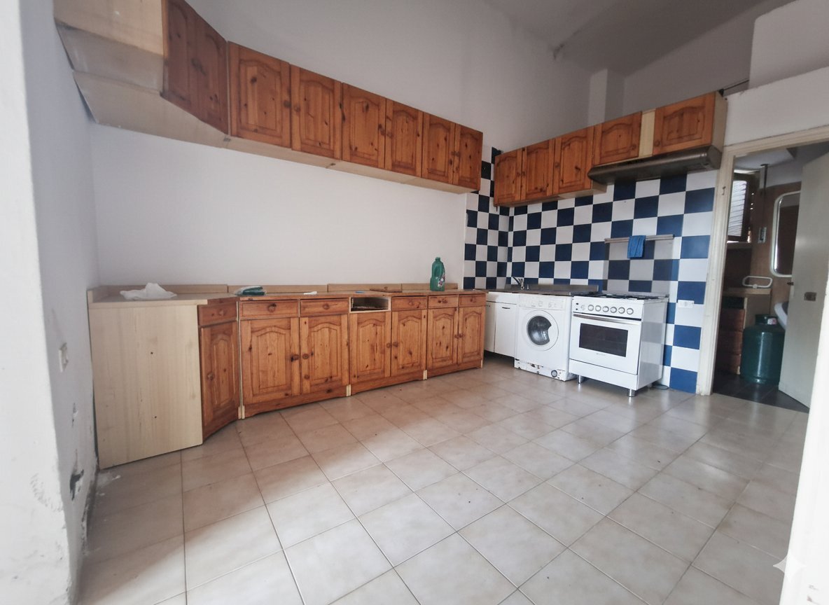 cucina_b.png - Trilocale La Spezia - foto 1