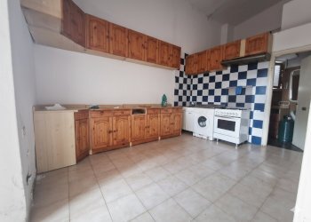 cucina_b.png - Trilocale La Spezia - foto 1
