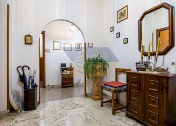 Ingresso - Quadrilocale Piazza dei Consoli, Roma - foto 17