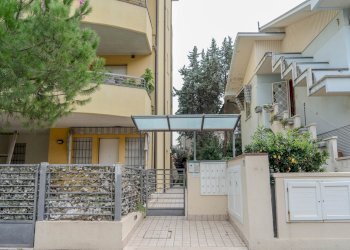 DSC03193.jpg - Trilocale Viale Catalani 20, Riccione - foto 3