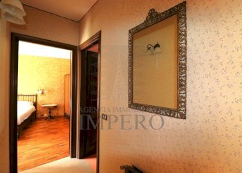 corridoio zona notte - Villa Via Tamagna 1, Ventimiglia - foto 26
