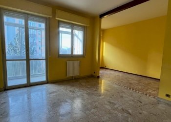 IMG_6853.jpg - Quadrilocale Strada del Drosso 184, Torino (zona Mirafiori Sud) - foto 1