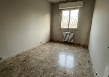 IMG_6844.jpg - Quadrilocale Strada del Drosso 184, Torino (zona Mirafiori Sud) - foto 4