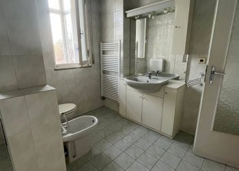 IMG_6851.jpg - Quadrilocale Strada del Drosso 184, Torino (zona Mirafiori Sud) - foto 8