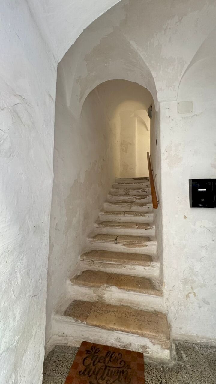 vano scala - Trilocale via comes, Monopoli - foto 3