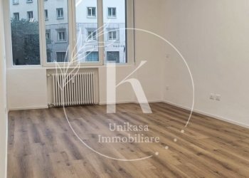 WhatsApp Image 2026-01-13 at 10.20.12 (5).jpeg - Trilocale Piazza Guglielmo Marconi, Savona - foto 7