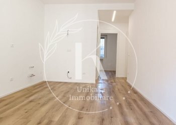 WhatsApp Image 2026-01-09 at 18.14.42 (1).jpeg - Trilocale Piazza Guglielmo Marconi, Savona - foto 8