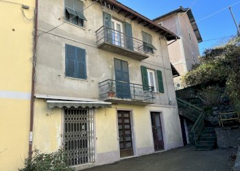 Rif 1846 .JPEG - Locale Commerciale piazza San Pietro 7 e 8, Urbe - foto 1