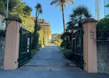 PHOTO-2026-01-09-17-11-29.jpg - Appartamento Via Adelasia, Alassio - foto 26