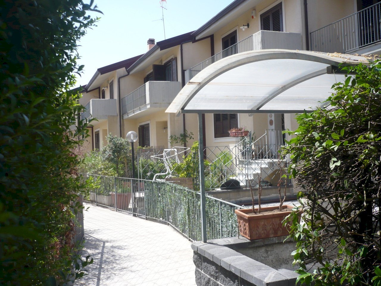 P1070428.JPG - Villa Tremestieri Etneo - foto 1