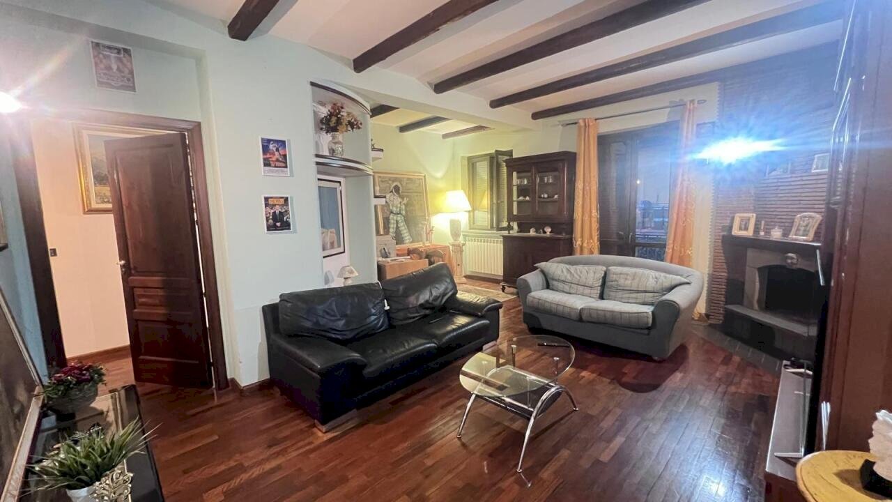 WhatsApp Image 2025-12-05 at 16.55.30.jpeg - Quadrilocale Tremestieri Etneo - foto 1