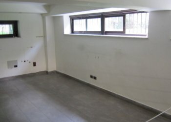 IMG_0039.JPG - Villa Tremestieri Etneo - foto 13