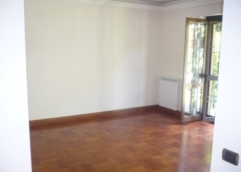 P1070423.JPG - Villa Tremestieri Etneo - foto 19