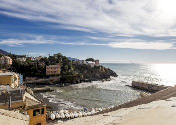 IMG_0431.jpg - Mansarda Via Guglielmo Oberdan 39, Genova (zona Nervi) - foto 1