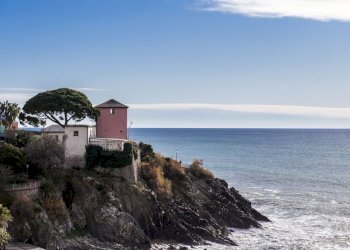 IMG_0443.jpg - Mansarda Via Guglielmo Oberdan 39, Genova (zona Nervi) - foto 28