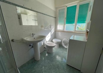 PHOTO-2025-12-29-09-29-27 (8).jpg - Trilocale Via Cesare Battisti, Cecina - foto 10