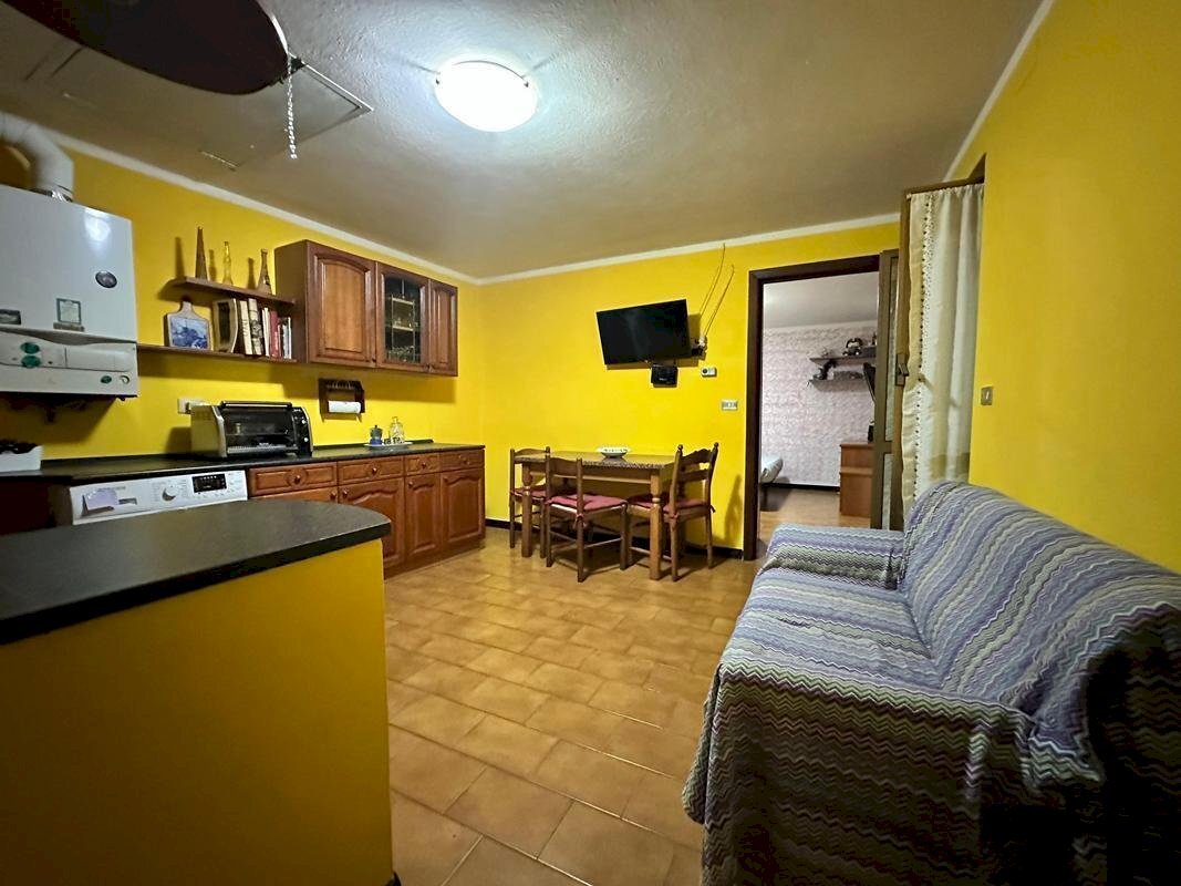 zona giorno - Two-room apartment Quiliano - photo 1